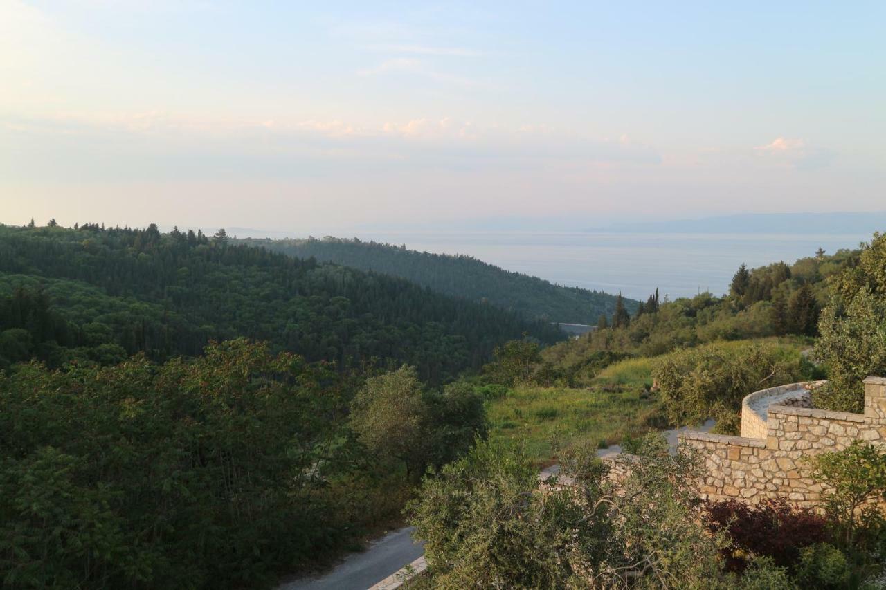 מלון גאיוס Opera House Paxos מראה חיצוני תמונה