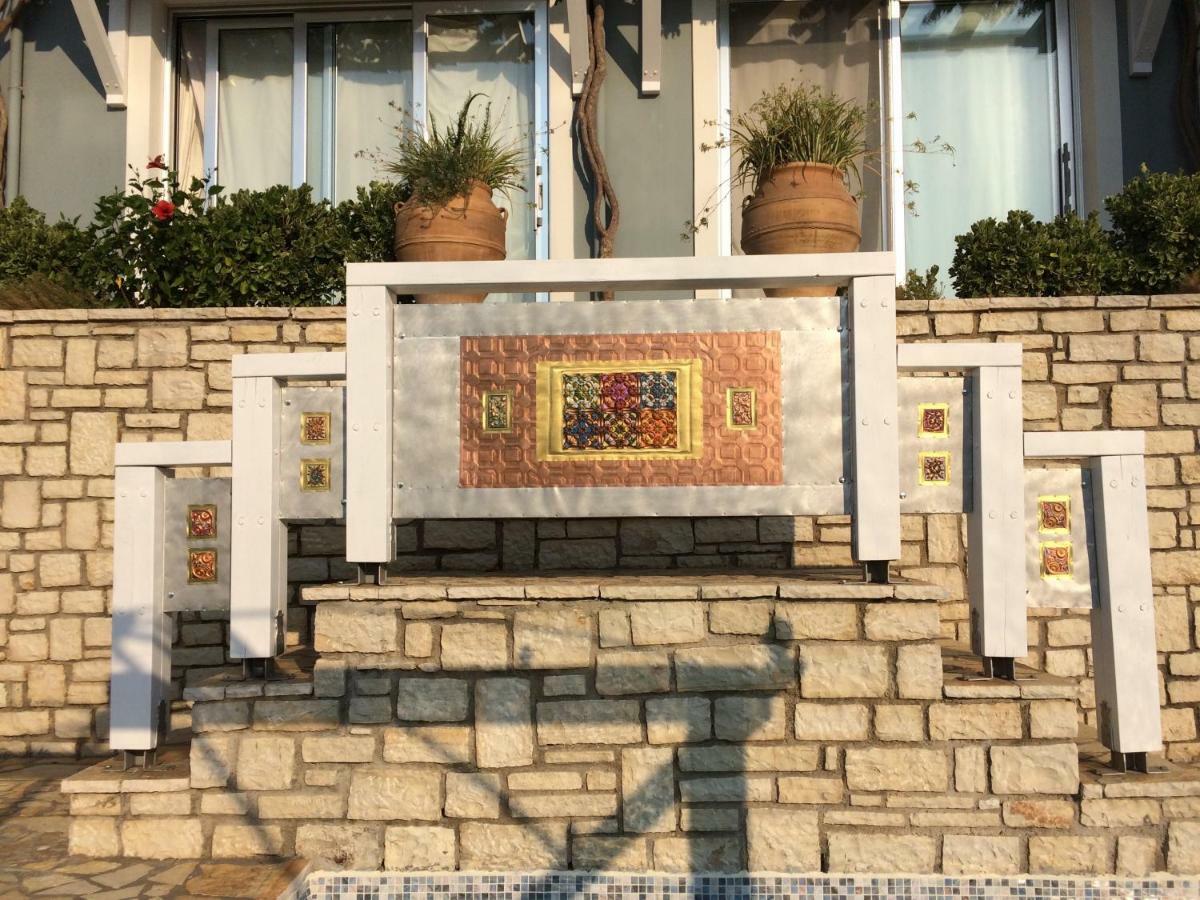 מלון גאיוס Opera House Paxos מראה חיצוני תמונה